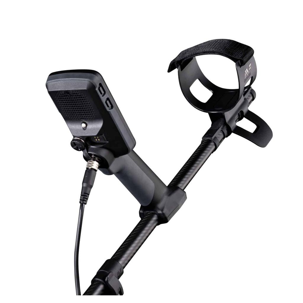 UPL_Minelab-EQX900-Detail--scaled