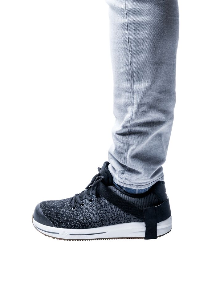 055_notrax-heel-grounder-shoe-6-black-portrait