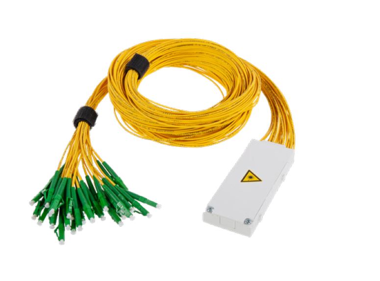 [760241649] Small OCM8 module containing 1x 1:4 PLC splitter; LC/APC connectors on input and outputs; 1.8m pigtail length; butt version