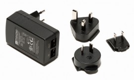 Gigabit PoE injector 16 W, multi-pistikutega