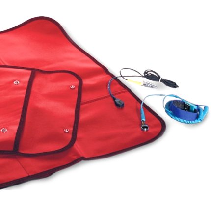 [ITE 7804.195] Lauamatt 60cm x 50cm,  2 10mm trukki + maandusjuhe+ randmepael, kaasaskantav, ESD