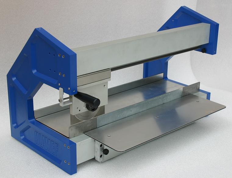 TRACTOR.sep2 - Manual PCB separator / titan blades
